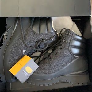 North face W Curtis hiking/winter boot